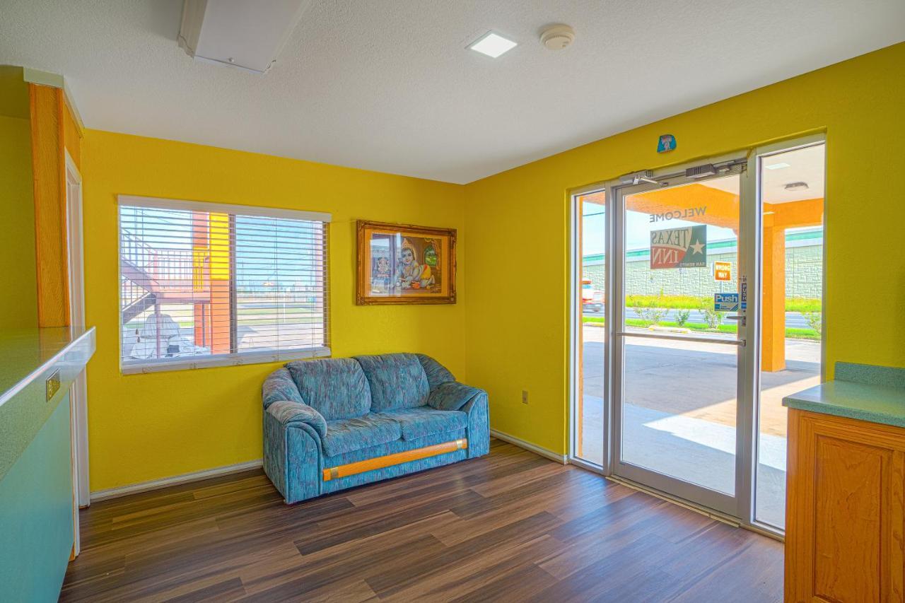 Texas Inn San Benito Near Harlingen المظهر الخارجي الصورة