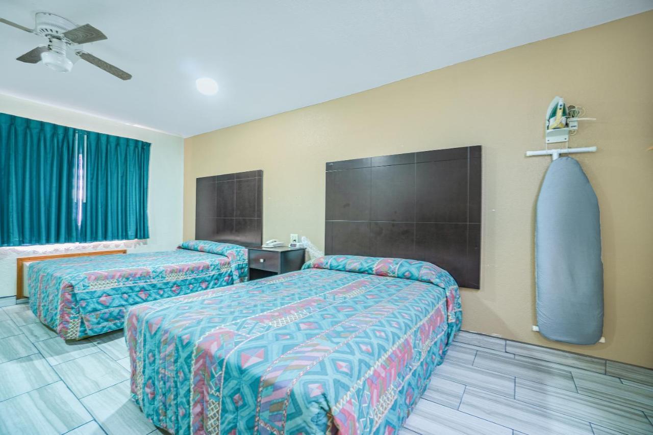 Texas Inn San Benito Near Harlingen المظهر الخارجي الصورة